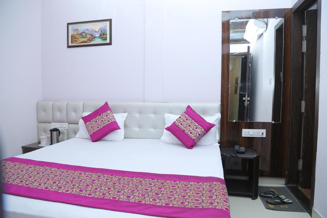 Hotel Golden Dreams Amritsar Ngoại thất bức ảnh