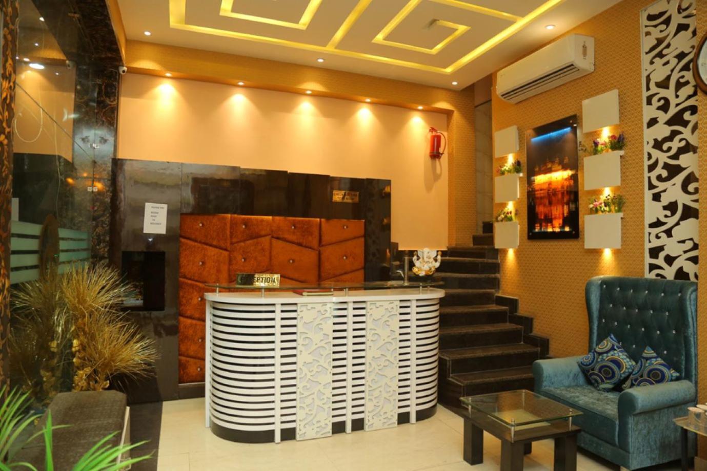 Hotel Golden Dreams Amritsar Ngoại thất bức ảnh