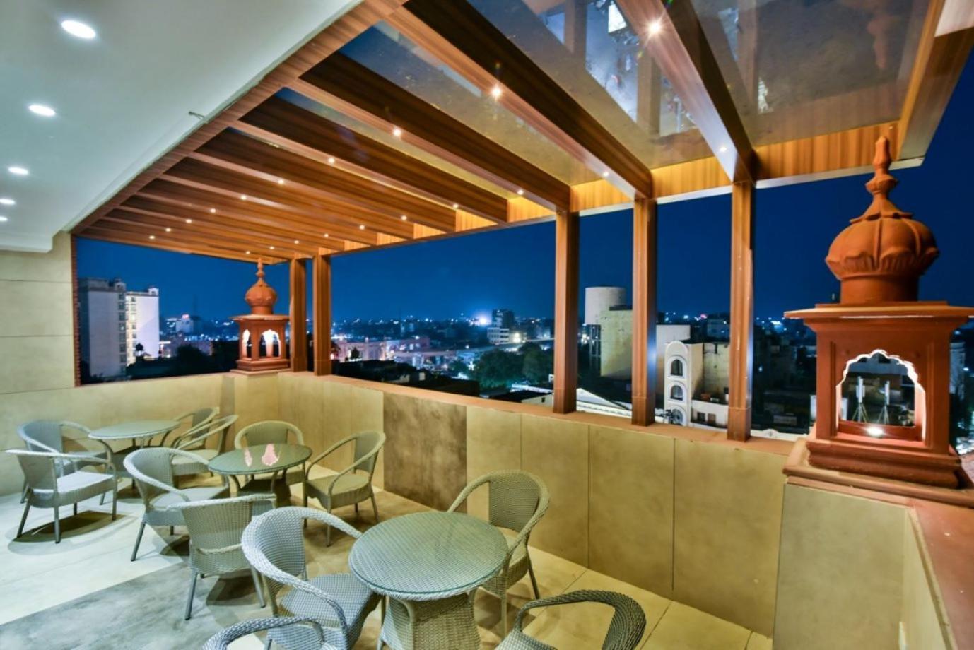 Hotel Golden Dreams Amritsar Ngoại thất bức ảnh
